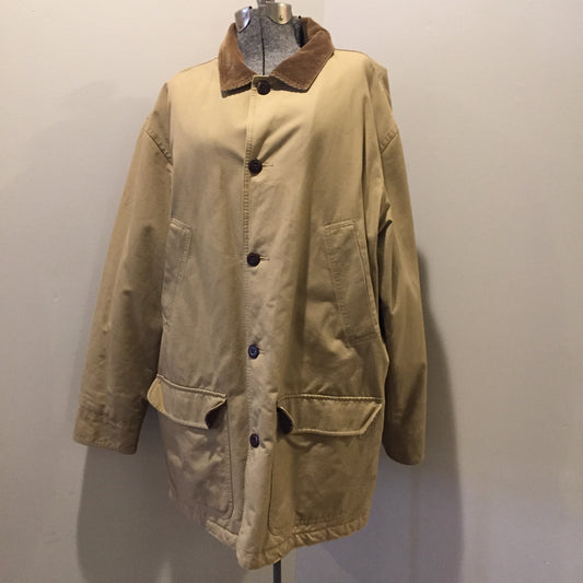 Kingspier Vintage - LL Bean Insulated beige 100% cotton chore jacket with corduroy collar, button closures, flap pockets and a quilted lining. Size XL tall.