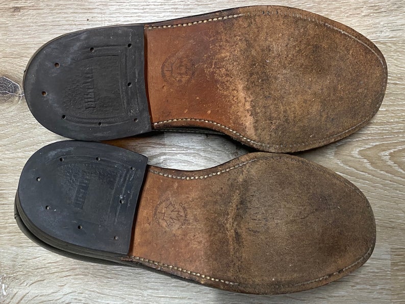 Kingspier Vintage - Black Full Brogue Wingtip Derbies by Hartt - Sizes: 8M 10W 41EURO, Canada’s Quality Shoemakers, Made in Canada, Leather Soles, Biltrite Rubber Heels