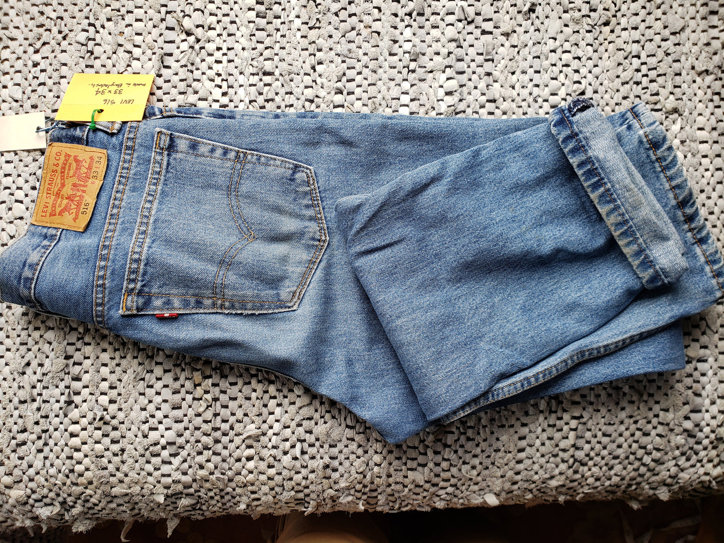 Kingspier Vintage - Classic Levi's 516, 33"x34" MEASURES (35" X 35.5"), Excellent condition., Made in Bangladesh., Excellent condition, Gently broken in.
