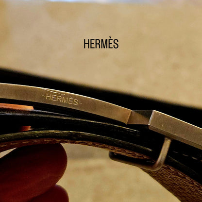 HERMÈS brushed silver tone belt buckle and reversible HERMÈS leather belt