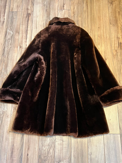 Vintage Berkley Dark Brown Shorn Beaver Fur Coat, Made in USA, Chest 44”