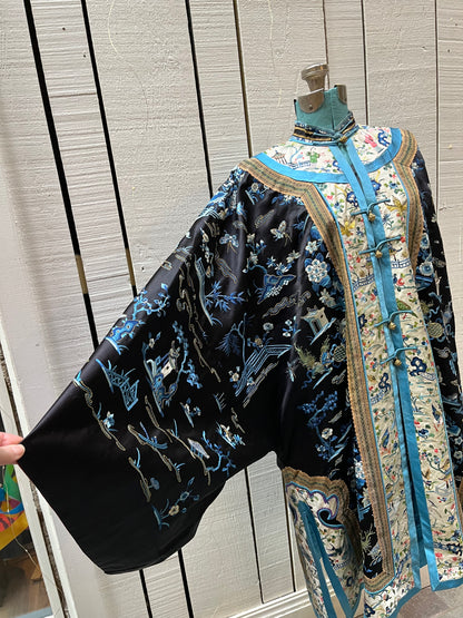 Rare Fine Antique Qing Dynasty Silk Embroidered Robe Kimono