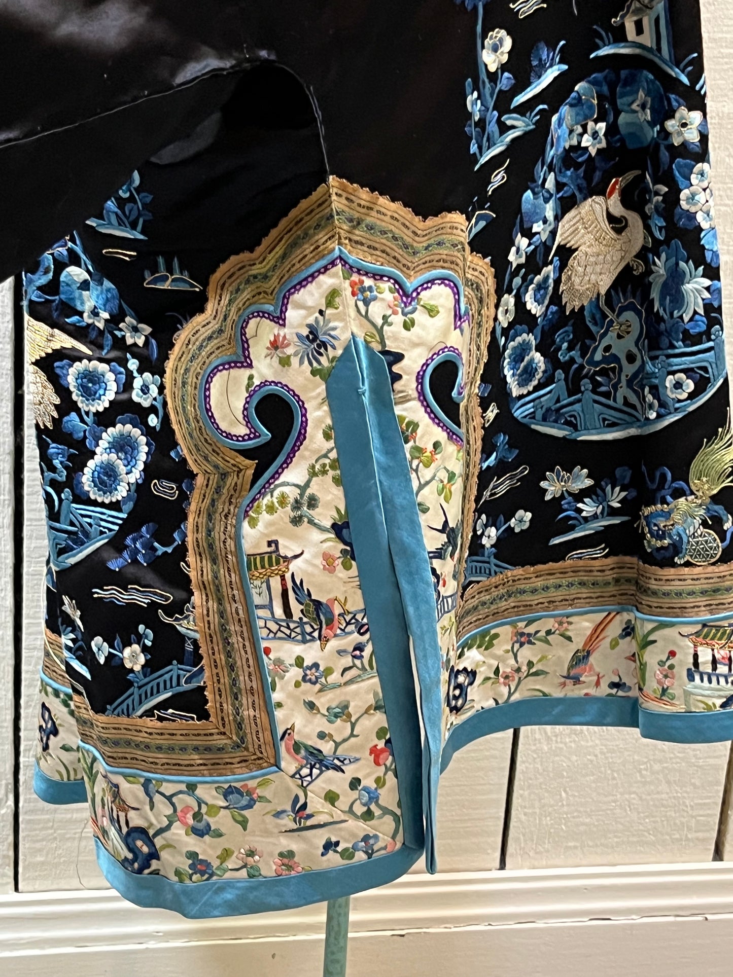 Rare Fine Antique Qing Dynasty Silk Embroidered Robe Kimono