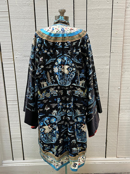 Rare Fine Antique Qing Dynasty Silk Embroidered Robe Kimono