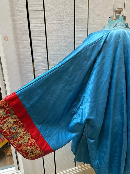 Rare Fine Antique Qing Dynasty Silk Embroidered Robe Kimono