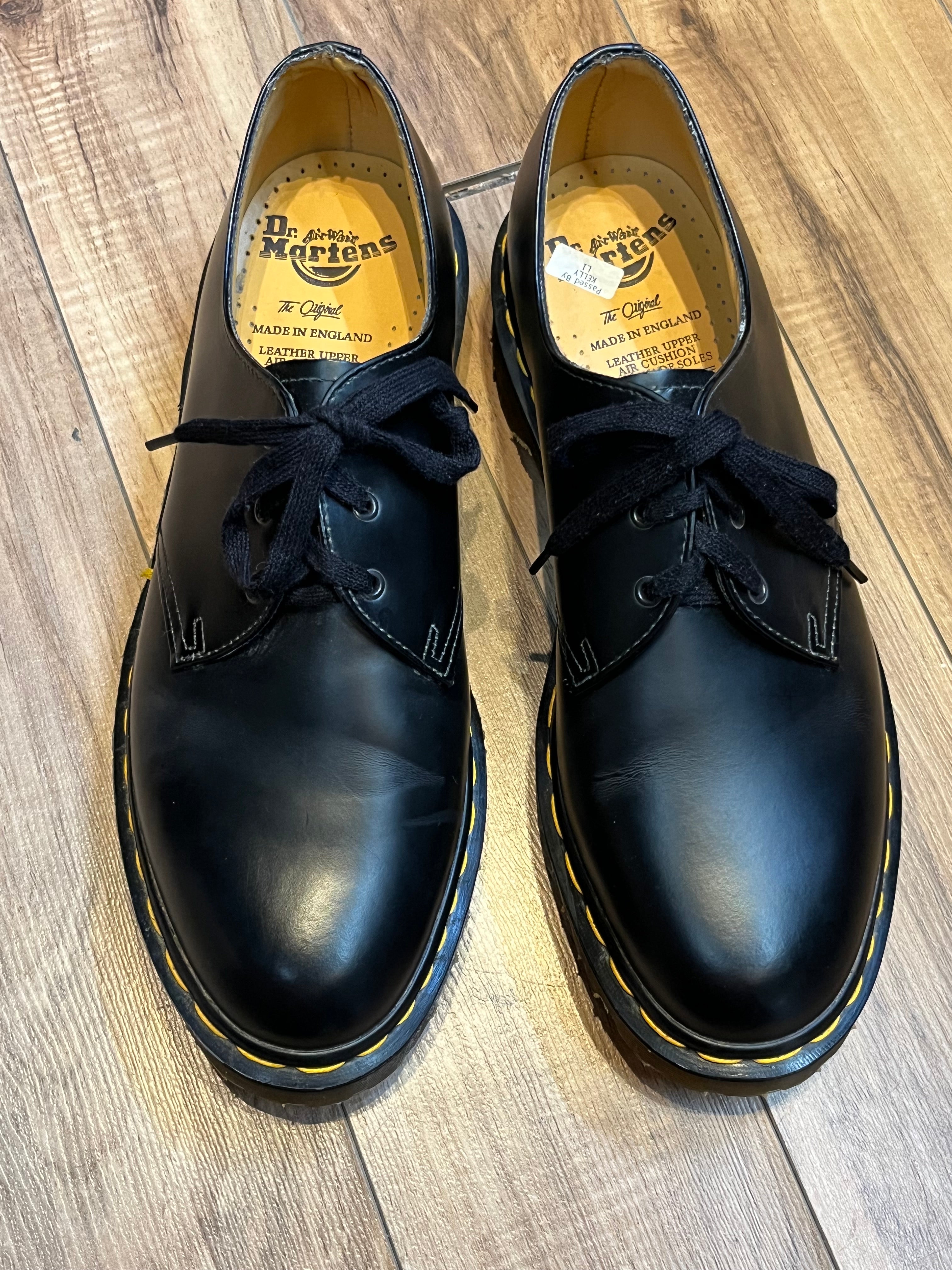 Dr. Martens buy NWOT