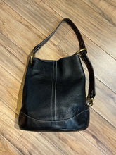 Load image into Gallery viewer, Cats Black Leather Bucket Bag, Made in Spain
