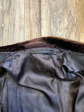 Load image into Gallery viewer, Vintage WW2 USN G-1 Brown Leather Flight Jacket, size 44
