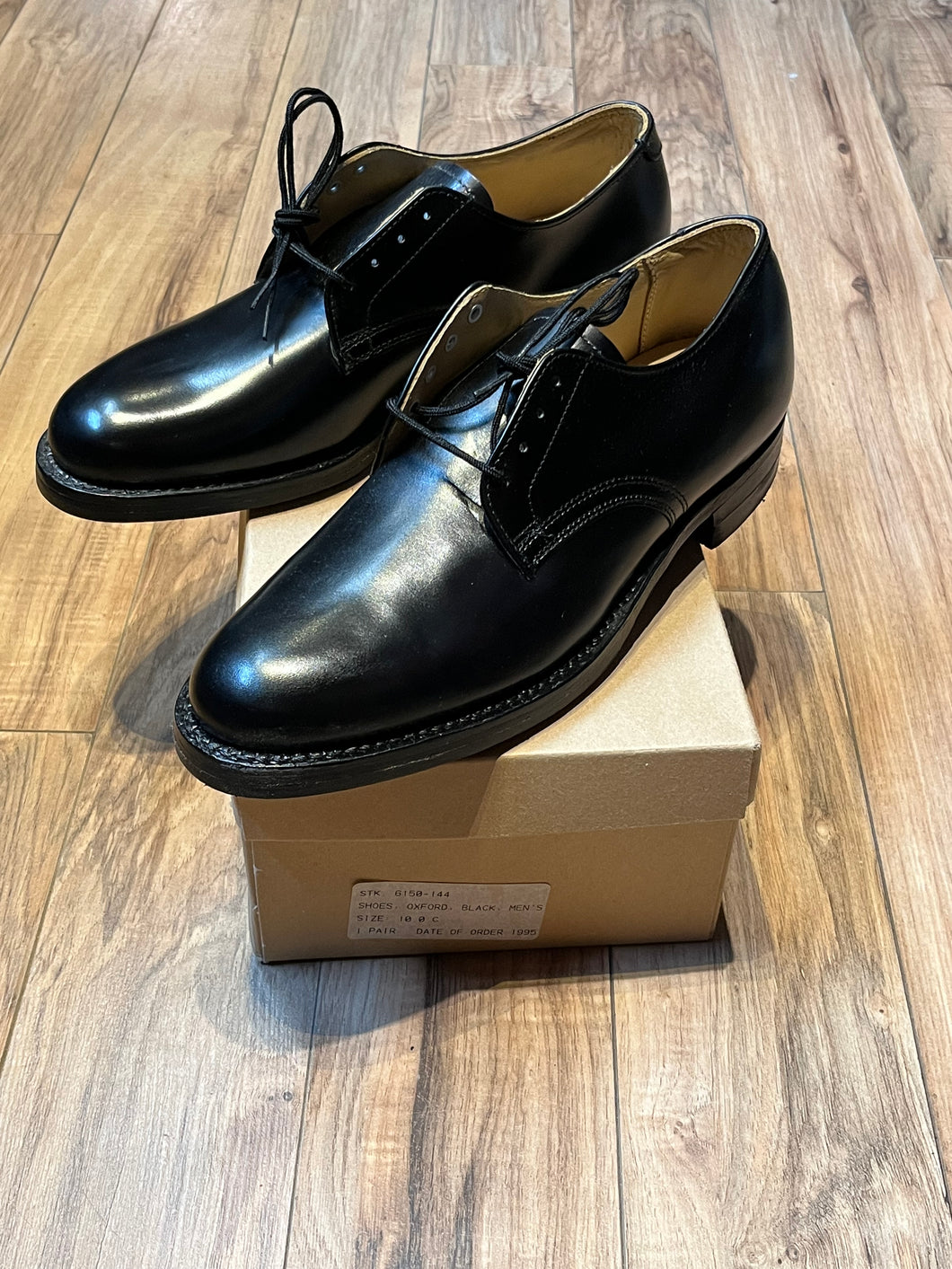 Vintage 1990’s Deadstock Military Issue Black Leather Oxford Shoes, Made in Canada, Size Men’s 10 US