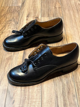 Load image into Gallery viewer, Vintage 1980’s Deadstock RCMP Issue Black Leather Oxford Shoes, Made in Canada, Size Women’s 7.5 AA US

