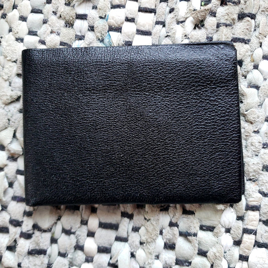 Kingspier Vintage - Vintage Imported English Morocco Wallet. Fine natural pebbled grain leather as new.