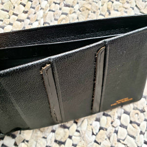 Kingspier Vintage - Vintage Imported English Morocco Wallet. Fine natural pebbled grain leather as new.