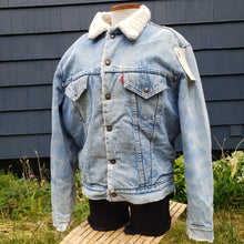 Load image into Gallery viewer, Vintage 1970’s Levi’s Trucker Sherpa Light Wash Denim Jean Jacket. Made in USA
