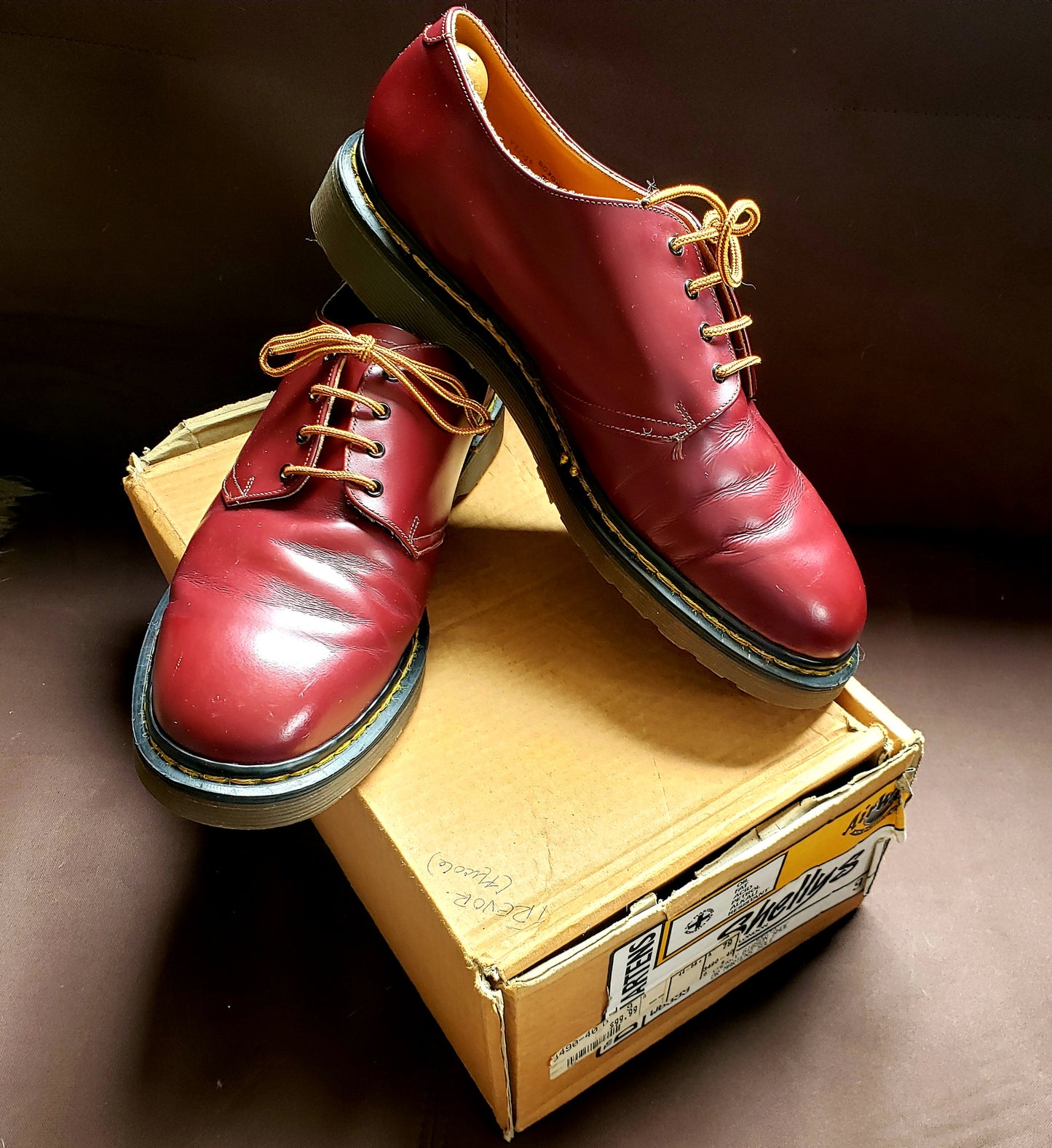 Vintage Circa 1990's Shelly's Exclusive 4 eyelet Derby "D.M. Raiders" Smooth Cherry Red Leather Shoes. Made in England. UK size 9