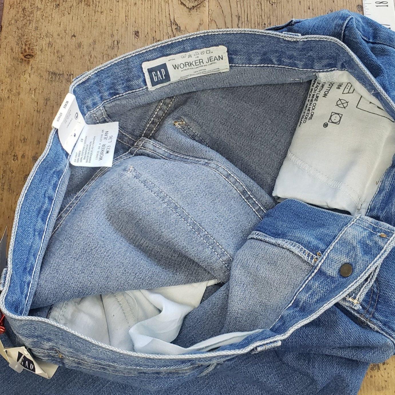 Vintage 90's Deadstock GAP Jeans 36