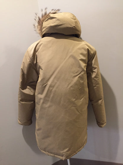 Kingspier Vintage - Woolrich goose down parka in beige with fur trimmed hood, slash pockets and flap pockets and inside pocket, zipper and button closures, Size small.