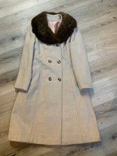 Load image into Gallery viewer, Kingspier Vintage - Iconic Canadian brand Sears The Fashion Place 100% pure virgin wool coat in beige with fur trim collar. This coat is double breasted with buttons, front pockets and a lovely belt detail in the back.
