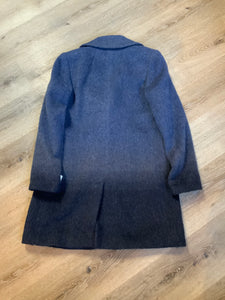 Kingspier Vintage - Banana Republic navy blue ombre silky soft wool blend coat, double breasted with front pockets. Fits a size medium.