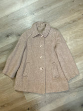 Load image into Gallery viewer, Kingspier Vintage - D’allavid’s beige/pink wool car coat with pink front buttons and welt pockets. Made in Canada. Fits a size small.
