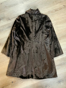 Kingspier Vintage - Isda & Co dark brown car coat with buttons, front welt pockets and two inside pockets. Fits a size 1.