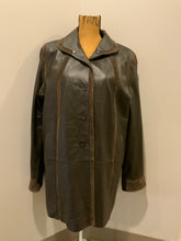Load image into Gallery viewer, Kingspier Vintage - BBL Collection dark brown car coat with suede trim details, front buttons, welt pockets and inside zip out quilted lining. Size large.
