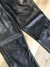 Load image into Gallery viewer, Danier black leather tapered leg pants with size zip closure, partially lined. Made in Canada. Size 2 (24x28).


