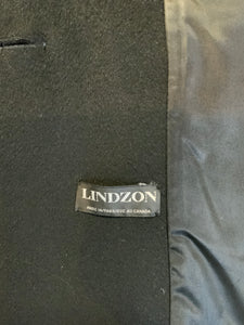 Kingspier Vintage - Lindzon Black 100% pure virgin wool double breasted overcoat with slash pockets. Made in Canada.