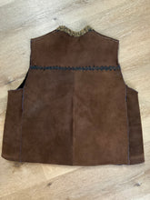 Load image into Gallery viewer, Kingspier Vintage - Brown sheepskin vest with two wooden button closures, one patch pocket and a knit mohair collar.
