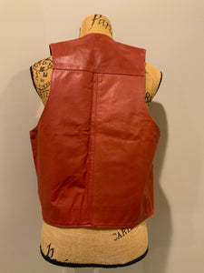 Kingspier Vintage - Rival rust leather vest with snap closures and patch pockets.