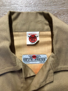 Kingspier Vintage - GWG (Great Western Garment Co.) “Nev’r-press” 1970’s western style denim jacket in tan with snap closures and two flap pockets. Made in Canada. Size 40Lrg.