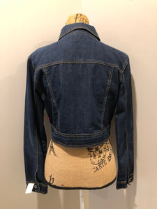 Kingspier Vintage - Bongo Jeans cropped denim jacket in a dark wash with whiskering on the arms, button closures and flap pockets on the chest. Size medium.