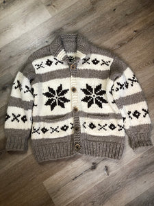 Kingspier Vintage - Cowichan style hand knit zip wool cardigan in cream, grey and dark brown with floral design, zipper and pockets.