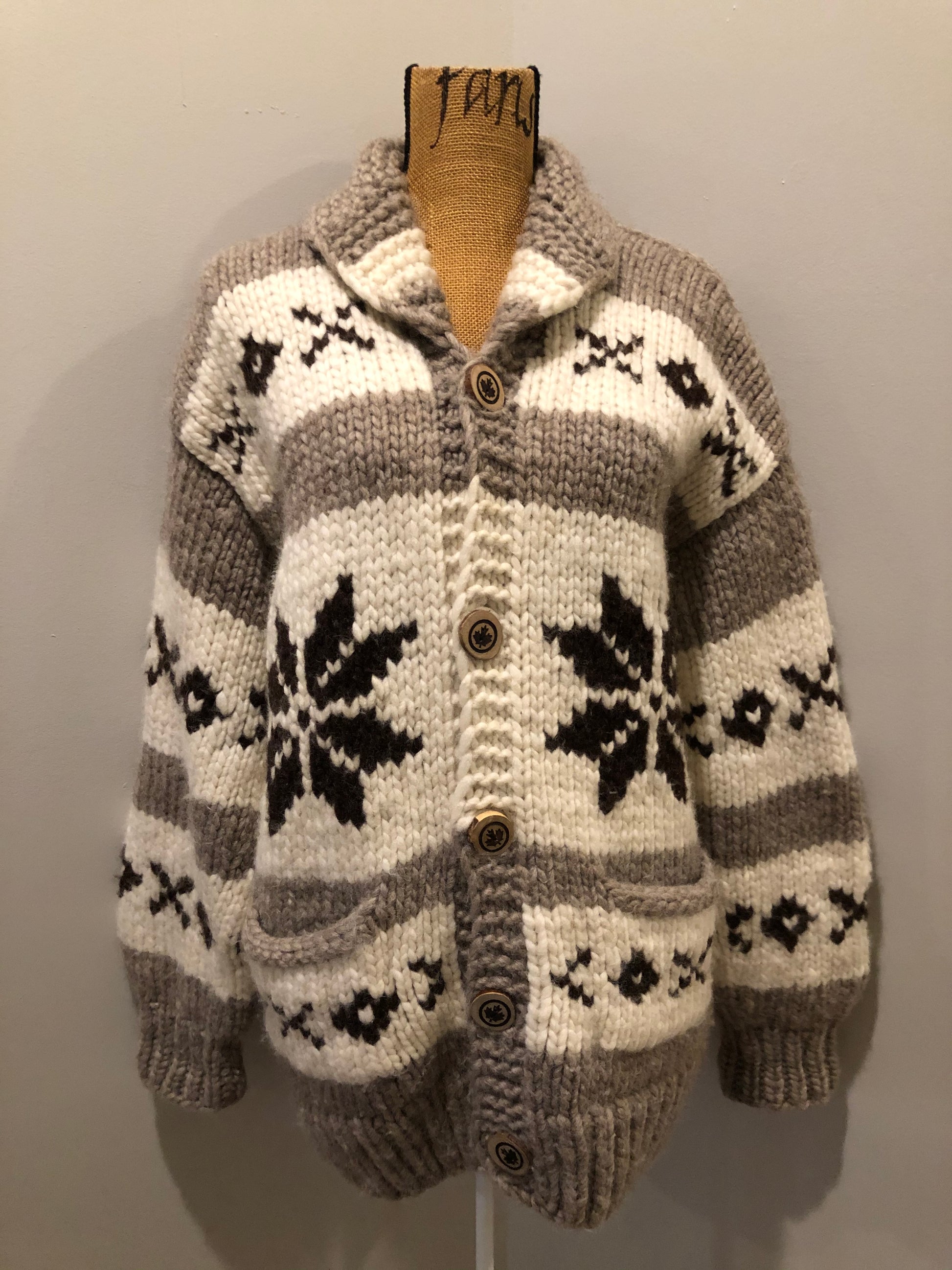 Kingspier Vintage - Cowichan style hand knit zip wool cardigan in cream, grey and dark brown with floral design, zipper and pockets.