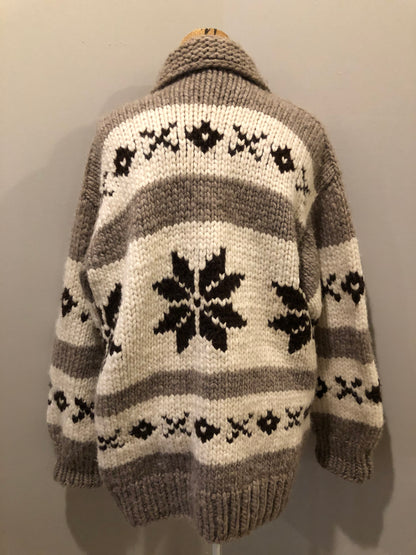 Kingspier Vintage - Cowichan style hand knit zip wool cardigan in cream, grey and dark brown with floral design, zipper and pockets.