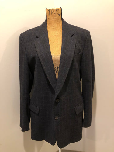 Kingspier Vintage - Chaps by Ralph Lauren slate grey with blue and red subtle stripe 100% wool jacket. This jacket is a two button, notch lapel with two flap pockets, a breast pocket and three inside pockets. Made in Canada.
