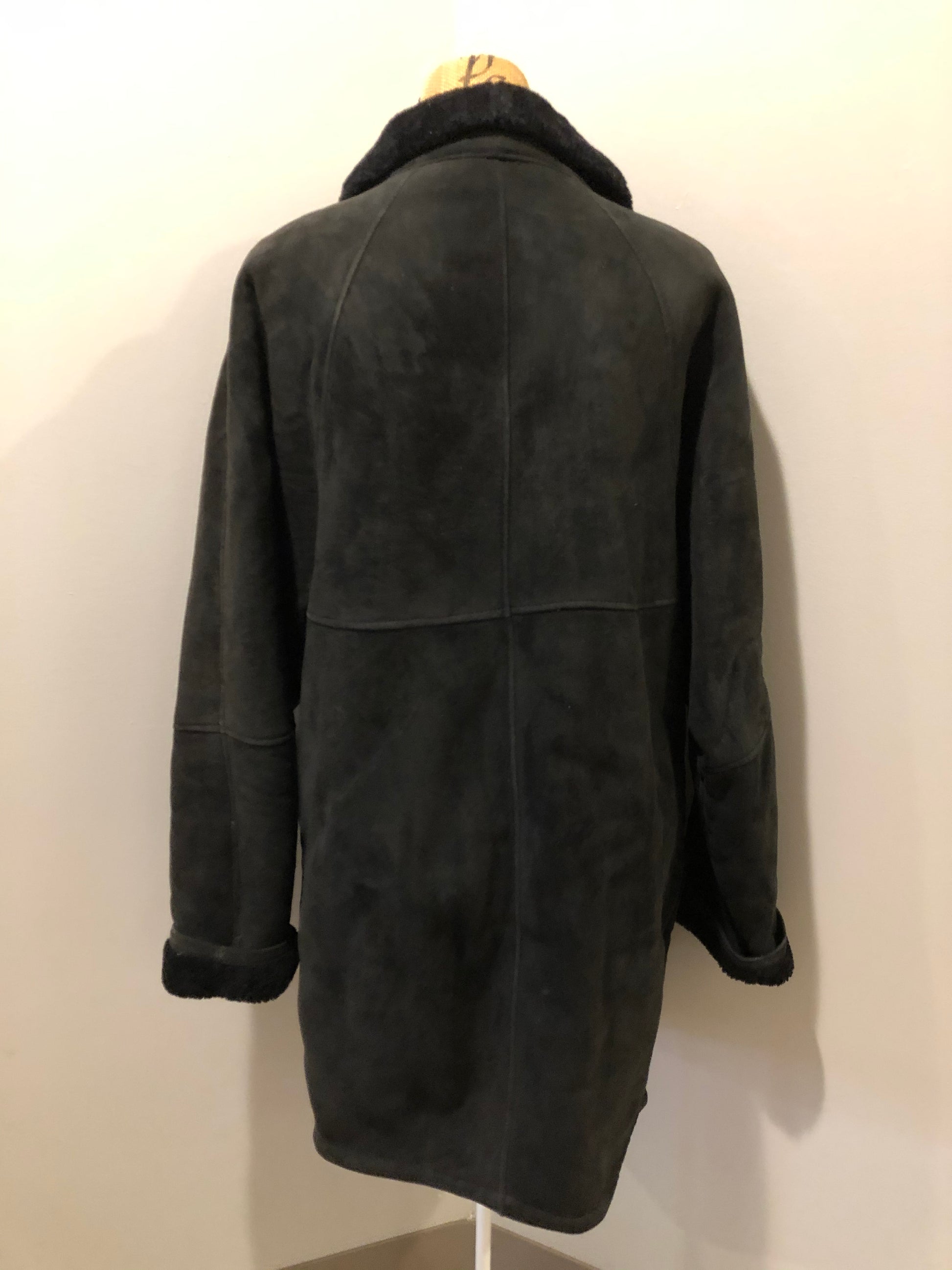 Kingspier Vintage - Danier black suede coat with shearling trim and lining, shawl collar, button closures and pockets. Made in Canada. Size medium.