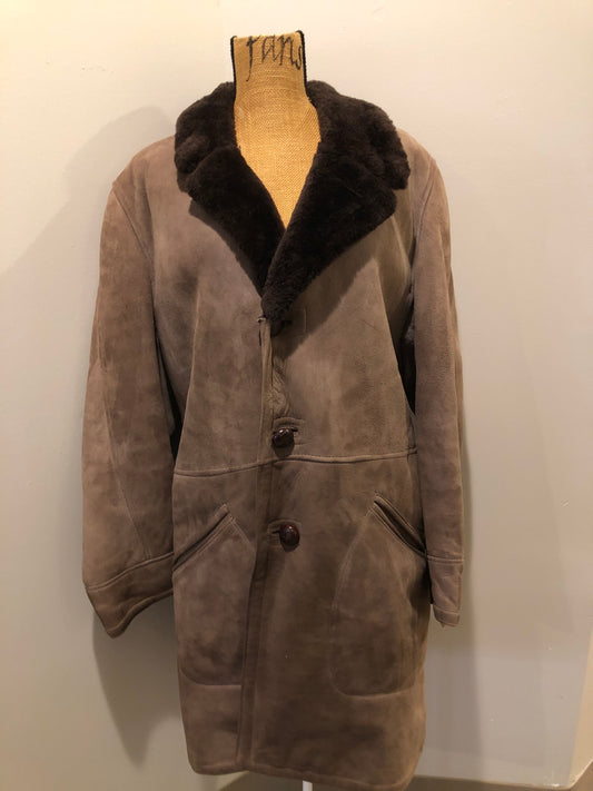 Kingspier Vintage - Medium brown suede coat with shearling trim and lining, button closures and patch pockets.