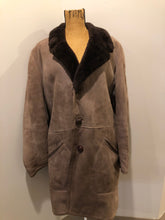 Load image into Gallery viewer, Kingspier Vintage - Medium brown suede coat with shearling trim and lining, button closures and patch pockets.

