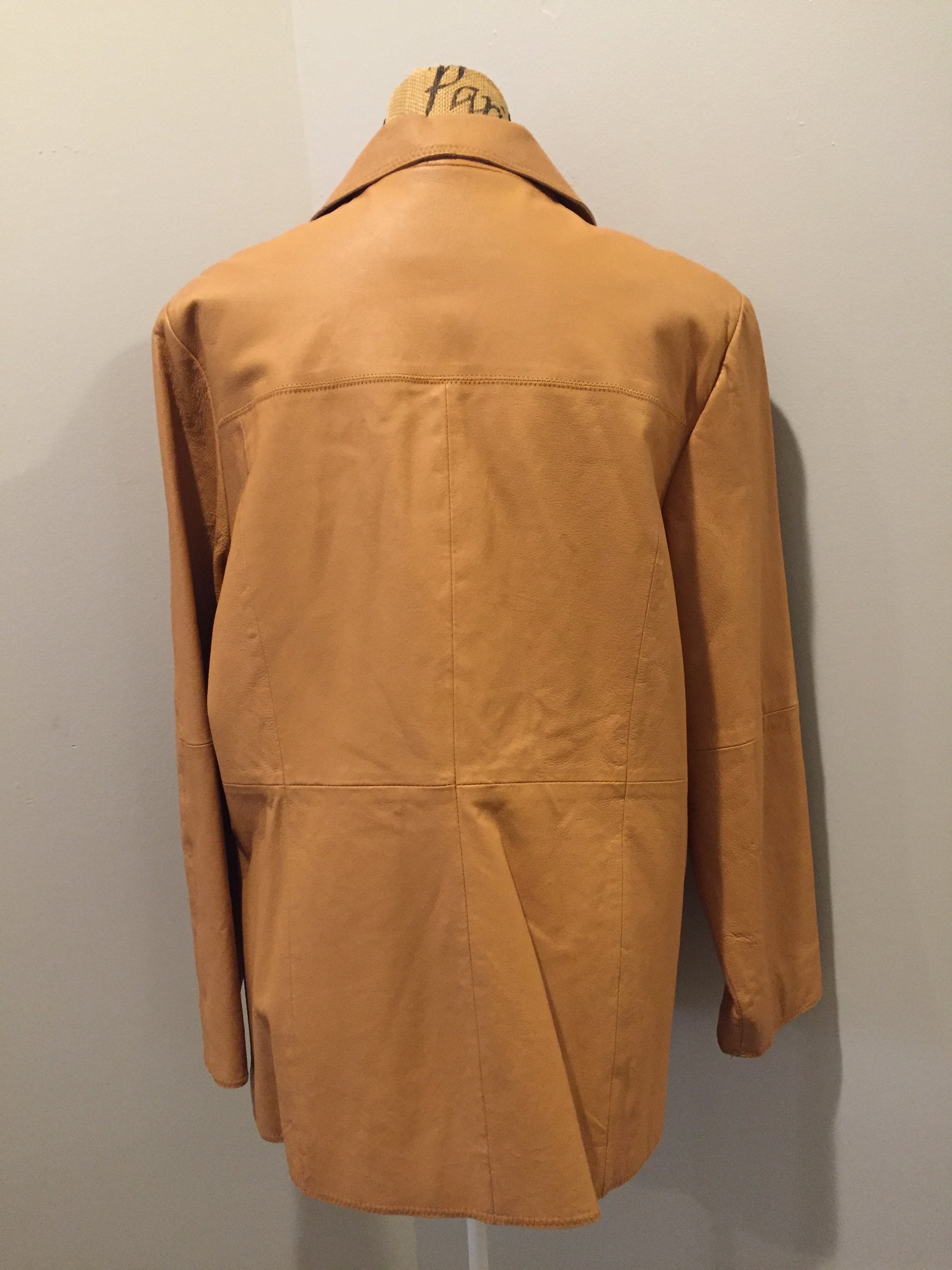 Kingspier Vintage - Jerry Lewis tan leather jacket with button closures and patch pockets. Size medium.