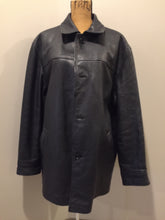 Load image into Gallery viewer, Kingspier Vintage - Gap black leather jacket with button closures, slash pockets, inside pocket and quilted lining. Size large. 
