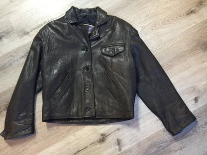 Kingspier Vintage - Blueline and Company dark brown leather jacket with button closures, slash pockets and one flap pocket on the chest. Size small.