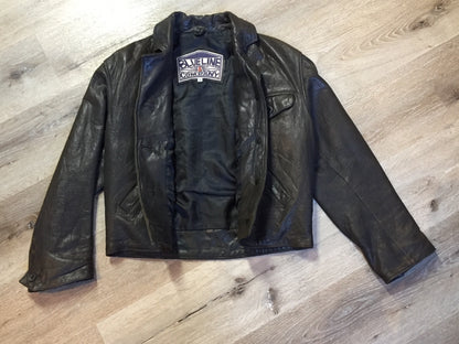 Kingspier Vintage - Blueline and Company dark brown leather jacket with button closures, slash pockets and one flap pocket on the chest. Size small.