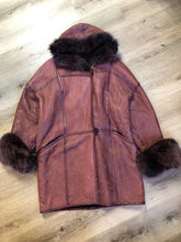 Load image into Gallery viewer, Kingspier Vintage - Wine coloured shearling coat with fox fur trim and shearling lining, copper colour button closures and slash pockets.
