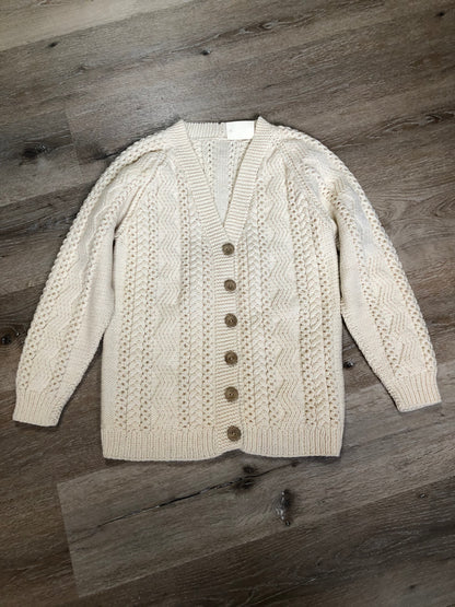 Kingspier Vintage - Vintage hand knit cardigan in cream with button closures. Made in Canada. Size Medium.