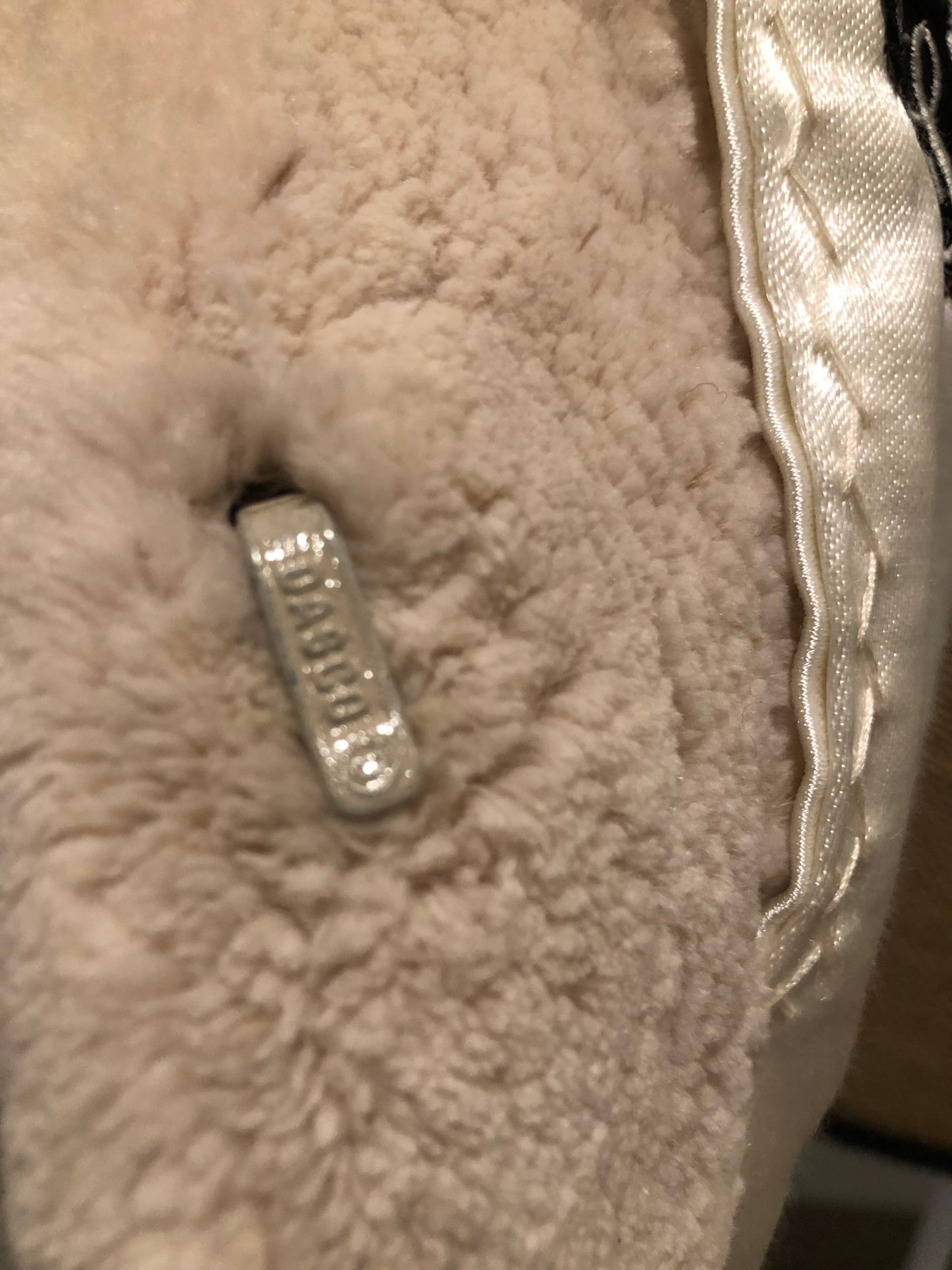 Kingspier Vintage - <p>REDUCED PRICE. This luxuriously soft shorn beaver jacket is in excellent shape. Ross Furs, Nova Scotia, Canada.</p>