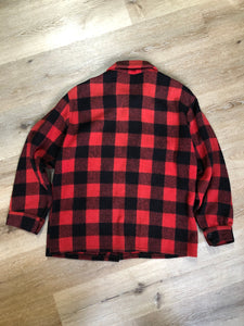 Kingspier Vintage - Sigal red wool blend lumberjack shirt with button closures, two flap pockets, two slash pockets. Made in Canada. Size large.