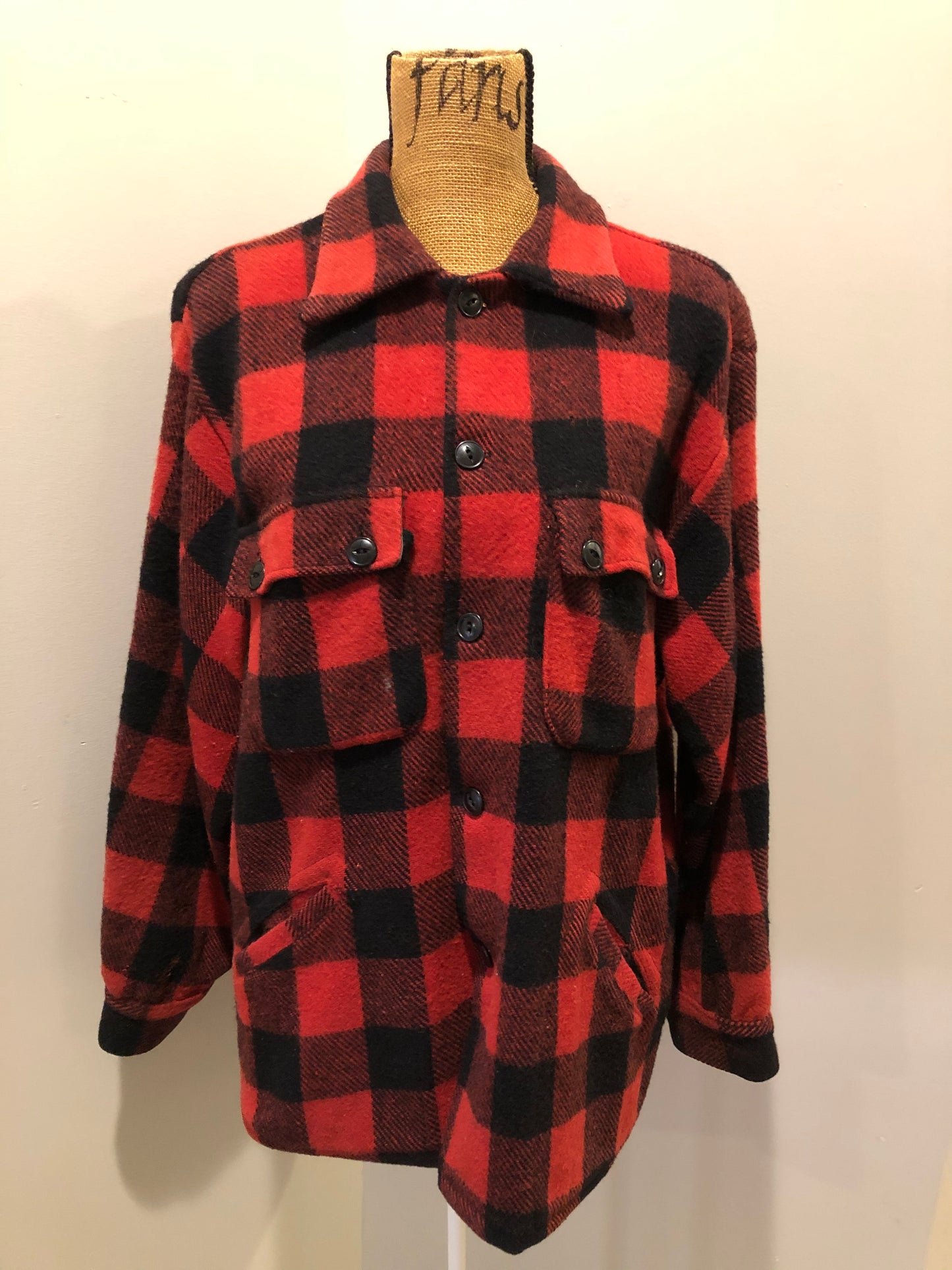 Kingspier Vintage - Sigal red wool blend lumberjack shirt with button closures, two flap pockets, two slash pockets. Made in Canada. Size large.