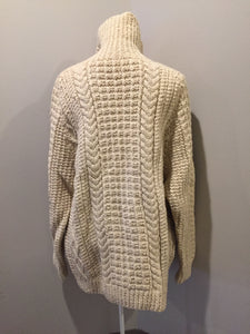Kingspier Vintage - Hand knit wool cardigan in cream with zipper and pockets. Made in Nova Scotia. Size XL (mens).