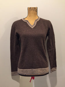 Kingspier Vintage - Patagonia brown and white wool sweater. Size large.