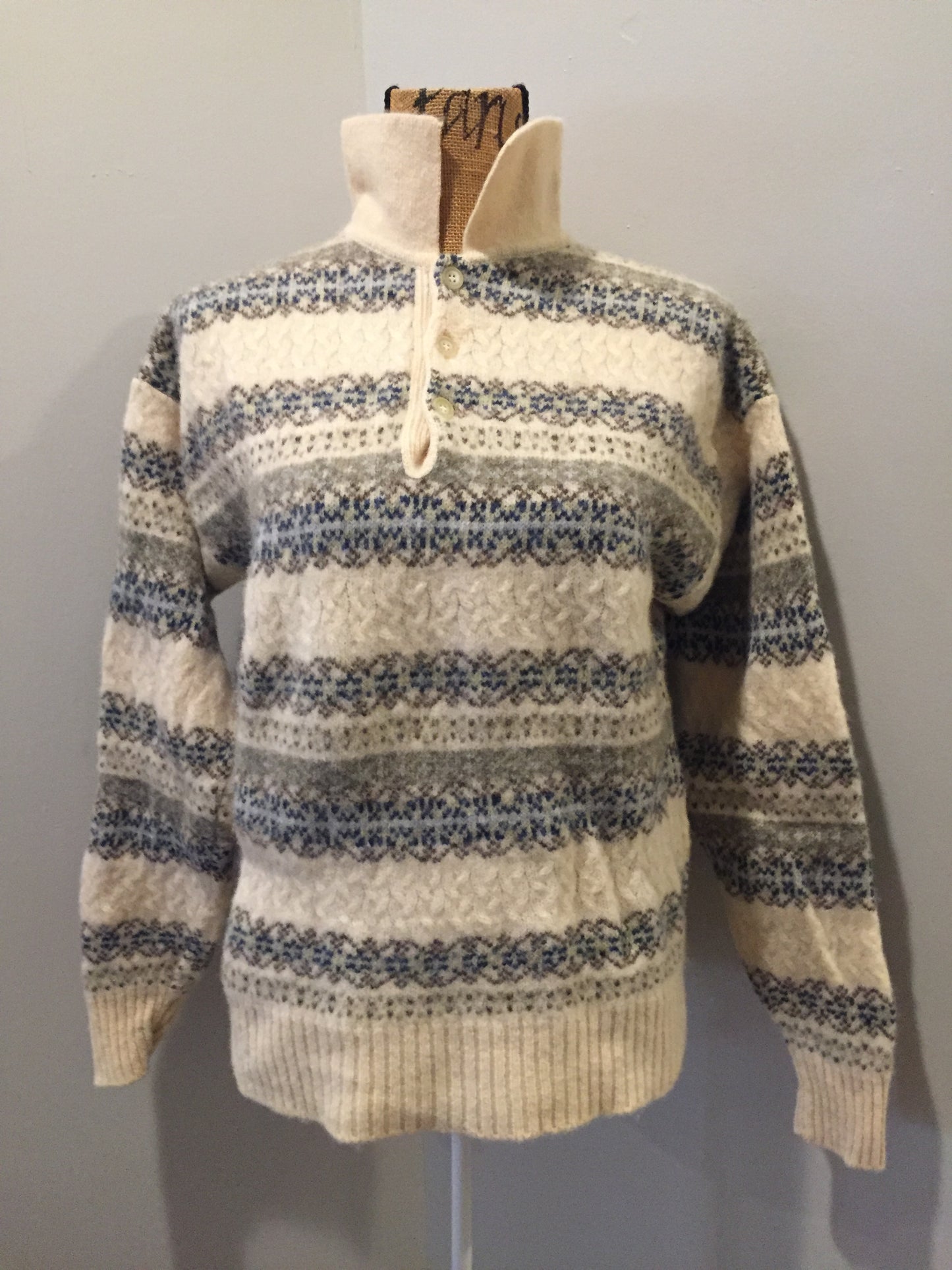 Kingspier Vintage - Vintage Conte of Florence cream, brown, green and blue wool sweater. Made in Italy, Size small/ medium. 